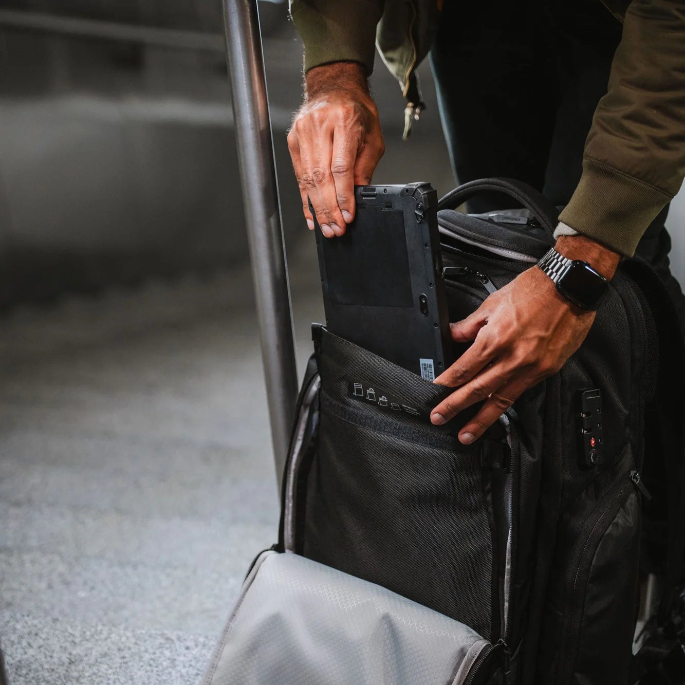 OffGrid Backpack Pro en uso 2